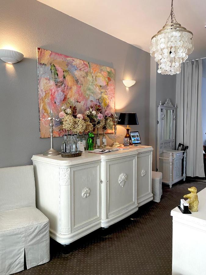 Baerliner Hotel Ерфурт Екстер'єр фото