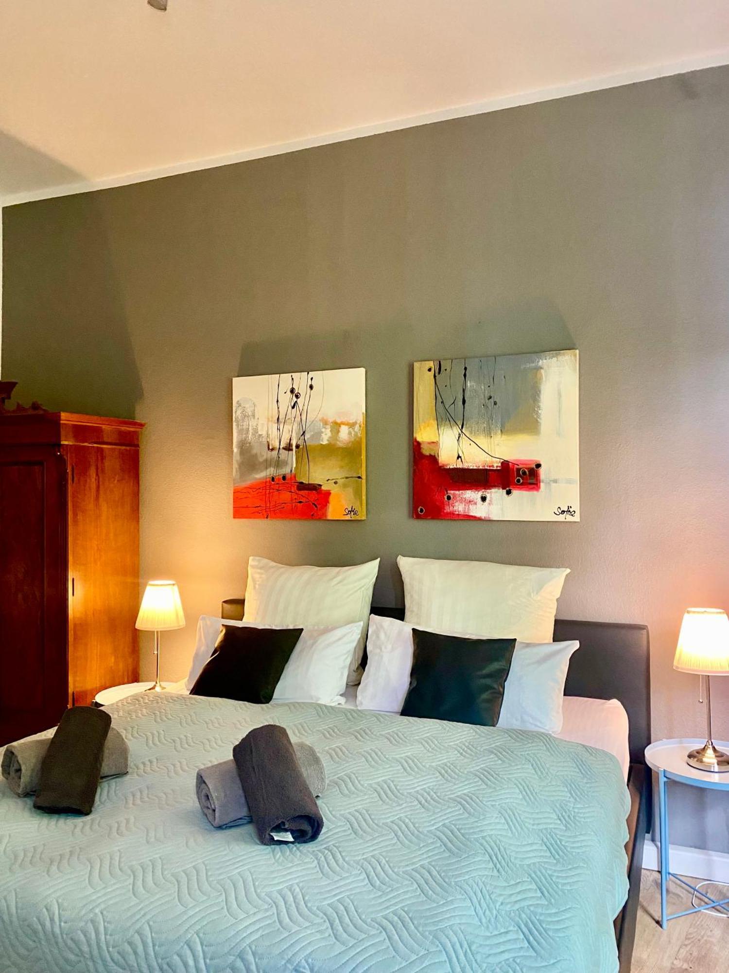 Baerliner Hotel Ерфурт Екстер'єр фото