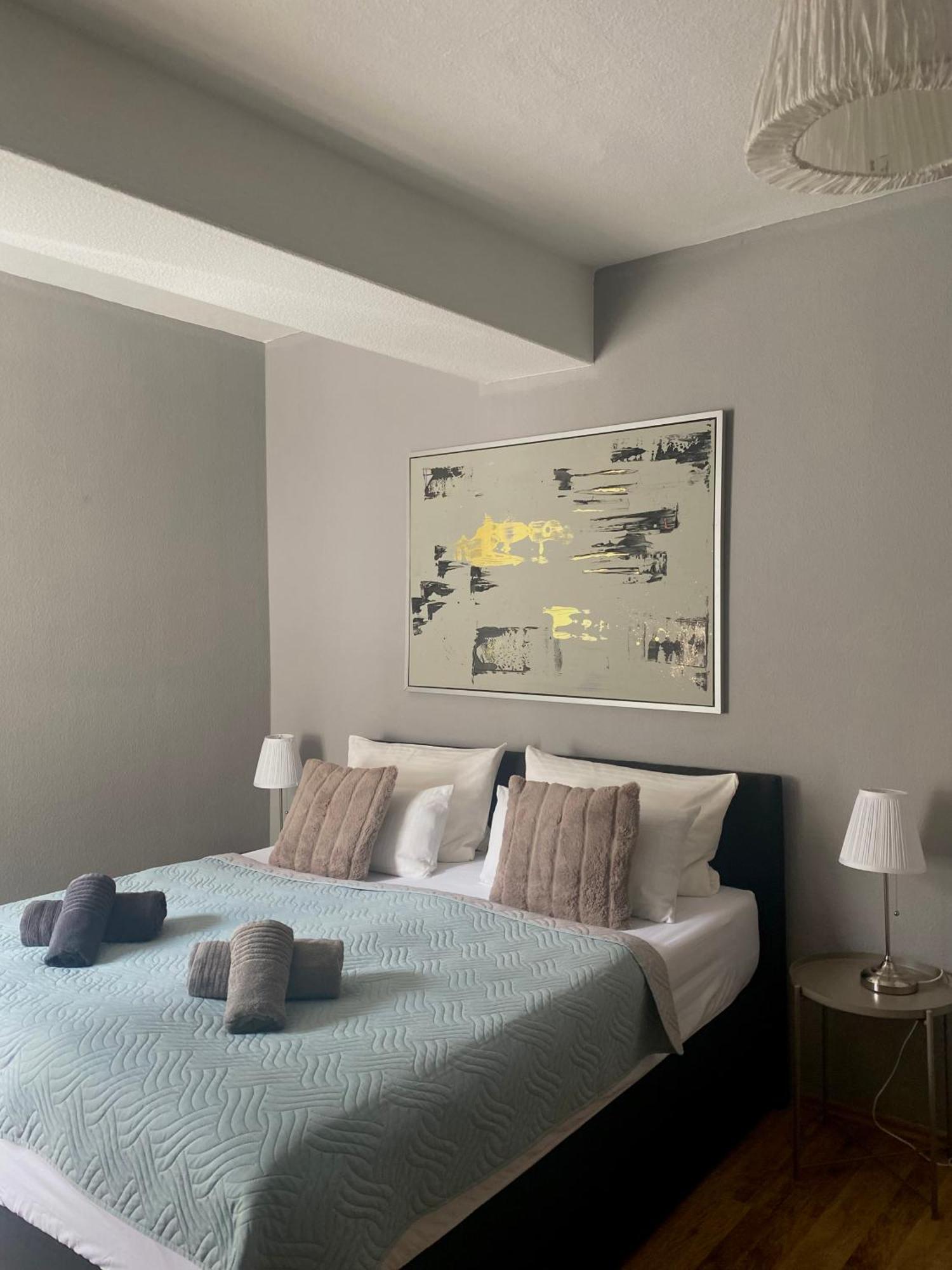Baerliner Hotel Ерфурт Екстер'єр фото
