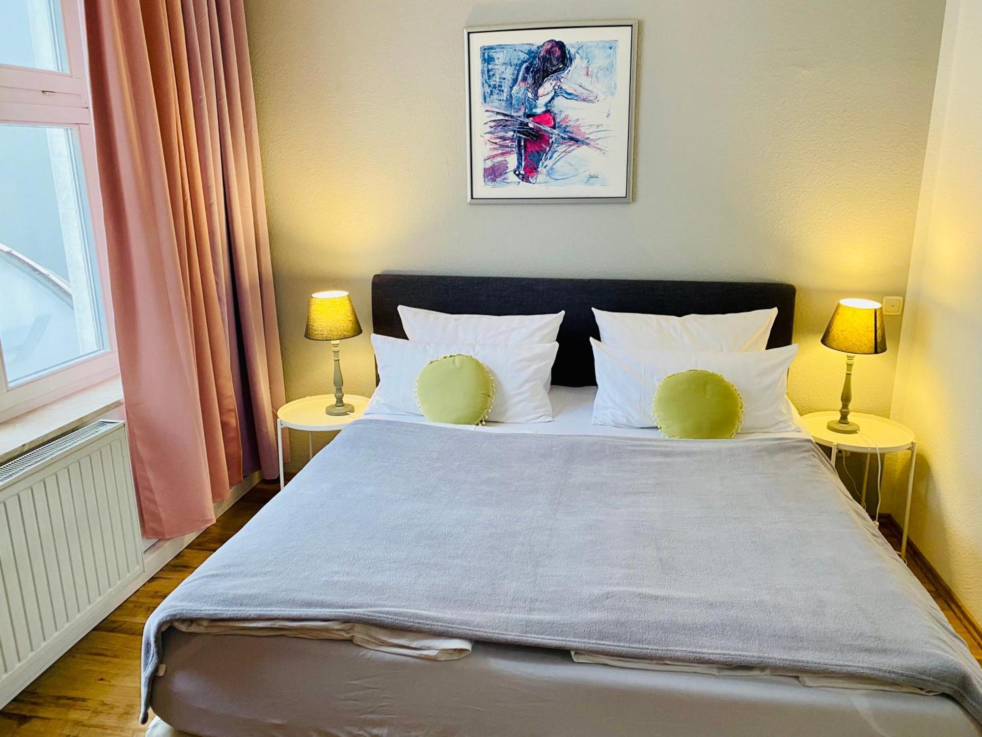 Baerliner Hotel Ерфурт Екстер'єр фото